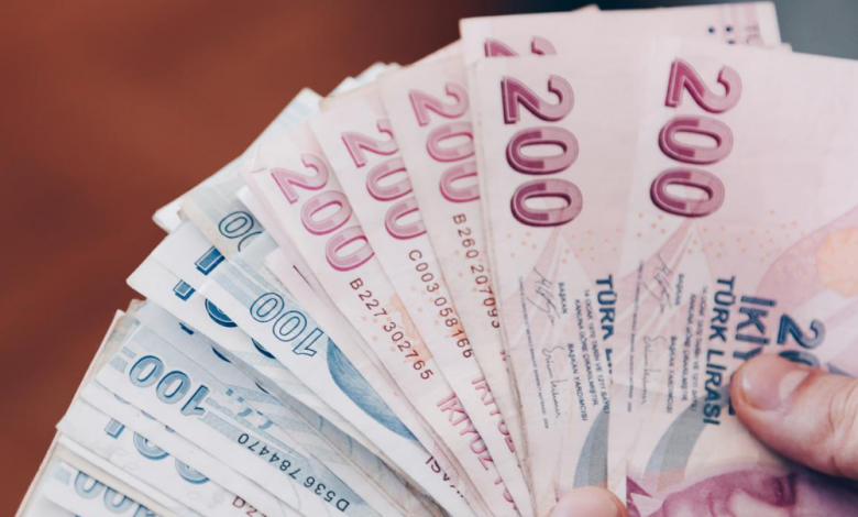 Emekli Ücretli Öğretmenlik Yaparsa Maaşta Kesinti Olur Mu?