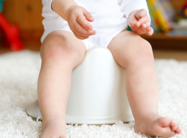 Bebeklerde Tuvalet Eğitimi Nasıl Olmalıdır